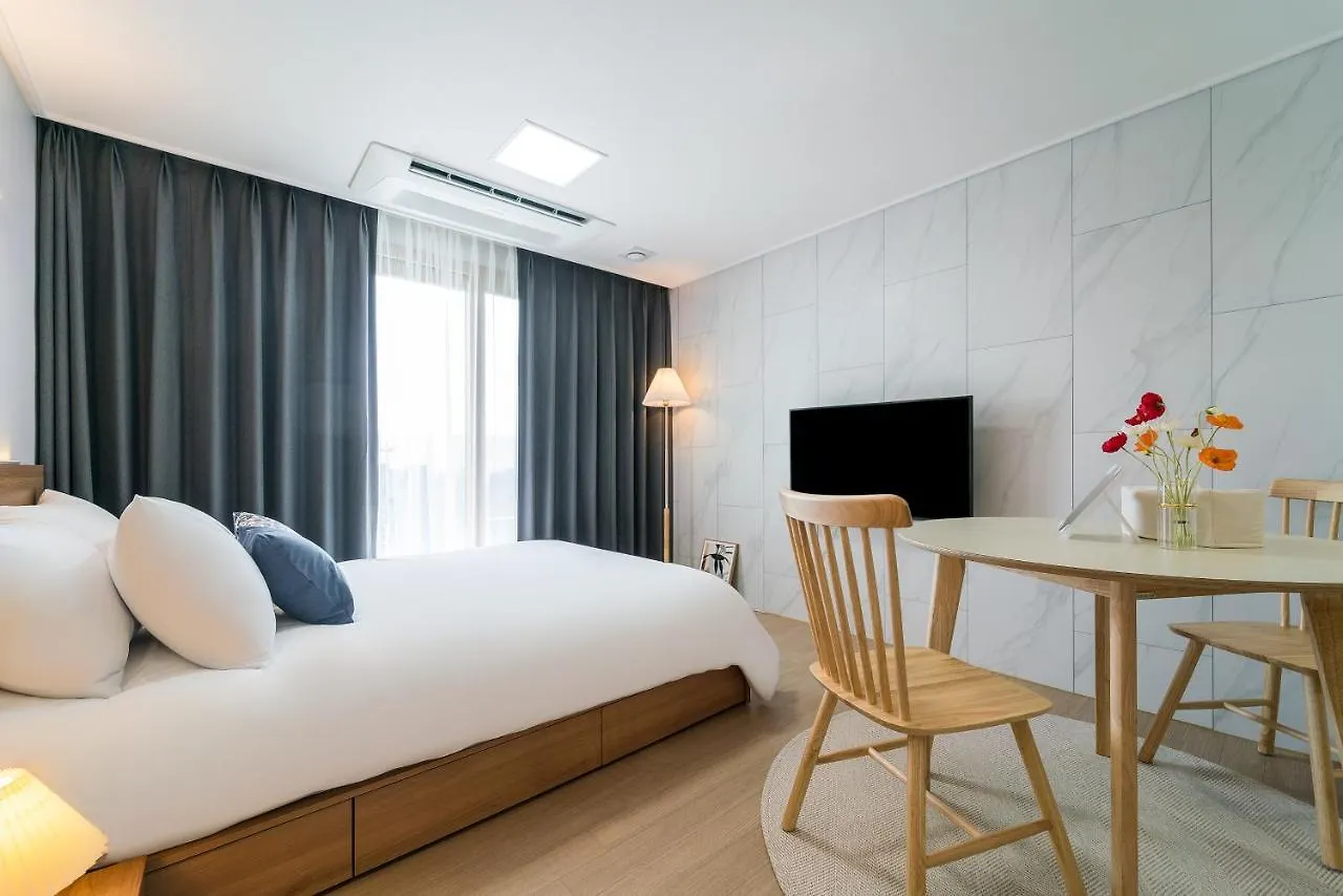 Urbanstay Jeju Airport Apartment